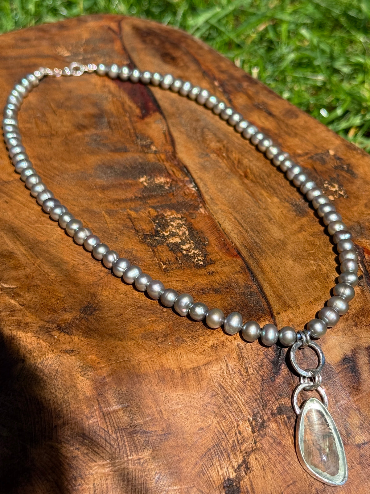 Grey Pearl & Fluorite Choker
