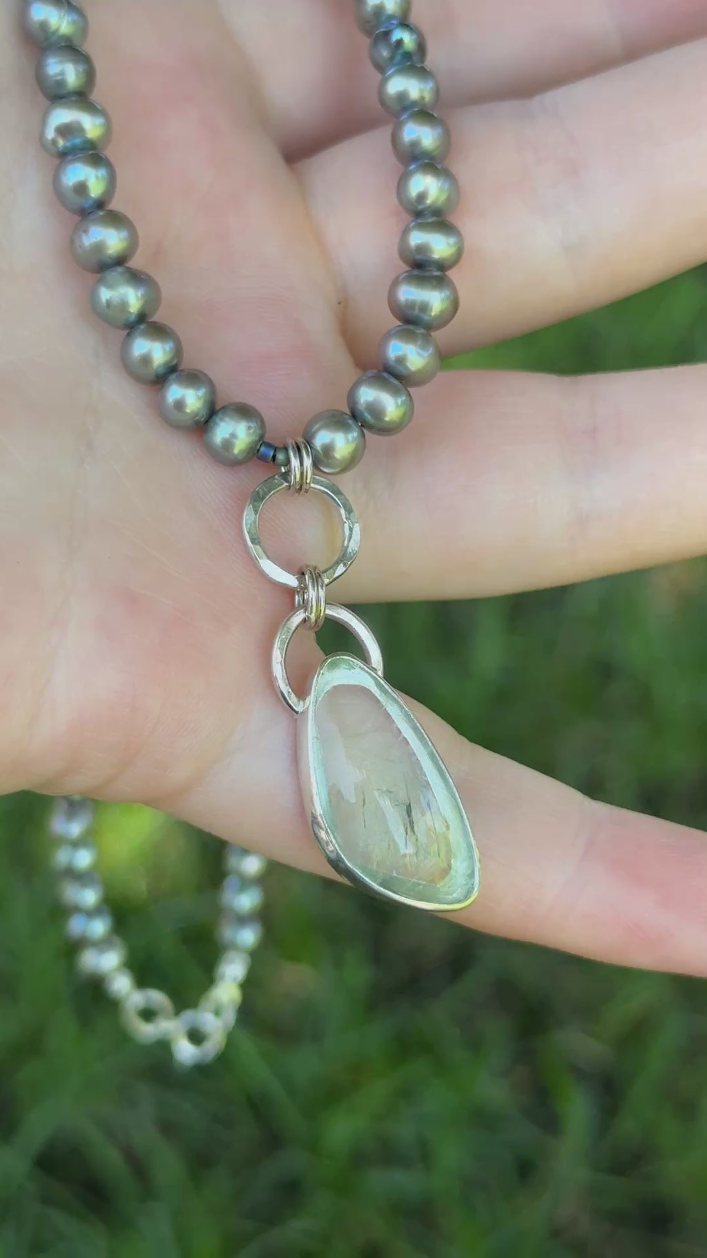 Grey Pearl & Fluorite Choker